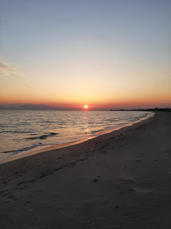 Onar By The Sea Luxurious Apartments Φλογητά Εξωτερικό φωτογραφία