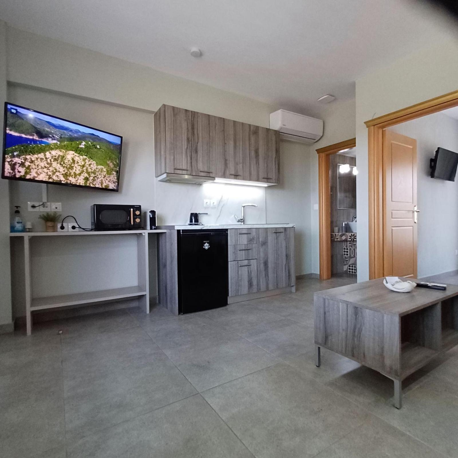 Onar By The Sea Luxurious Apartments Φλογητά Εξωτερικό φωτογραφία